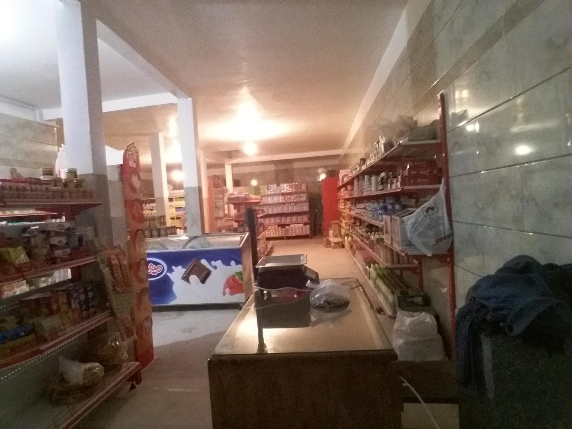 عکس فروشگاه نادری