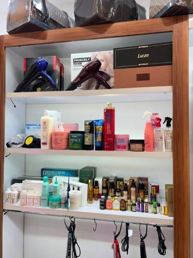 عکس آرایشی موگیس