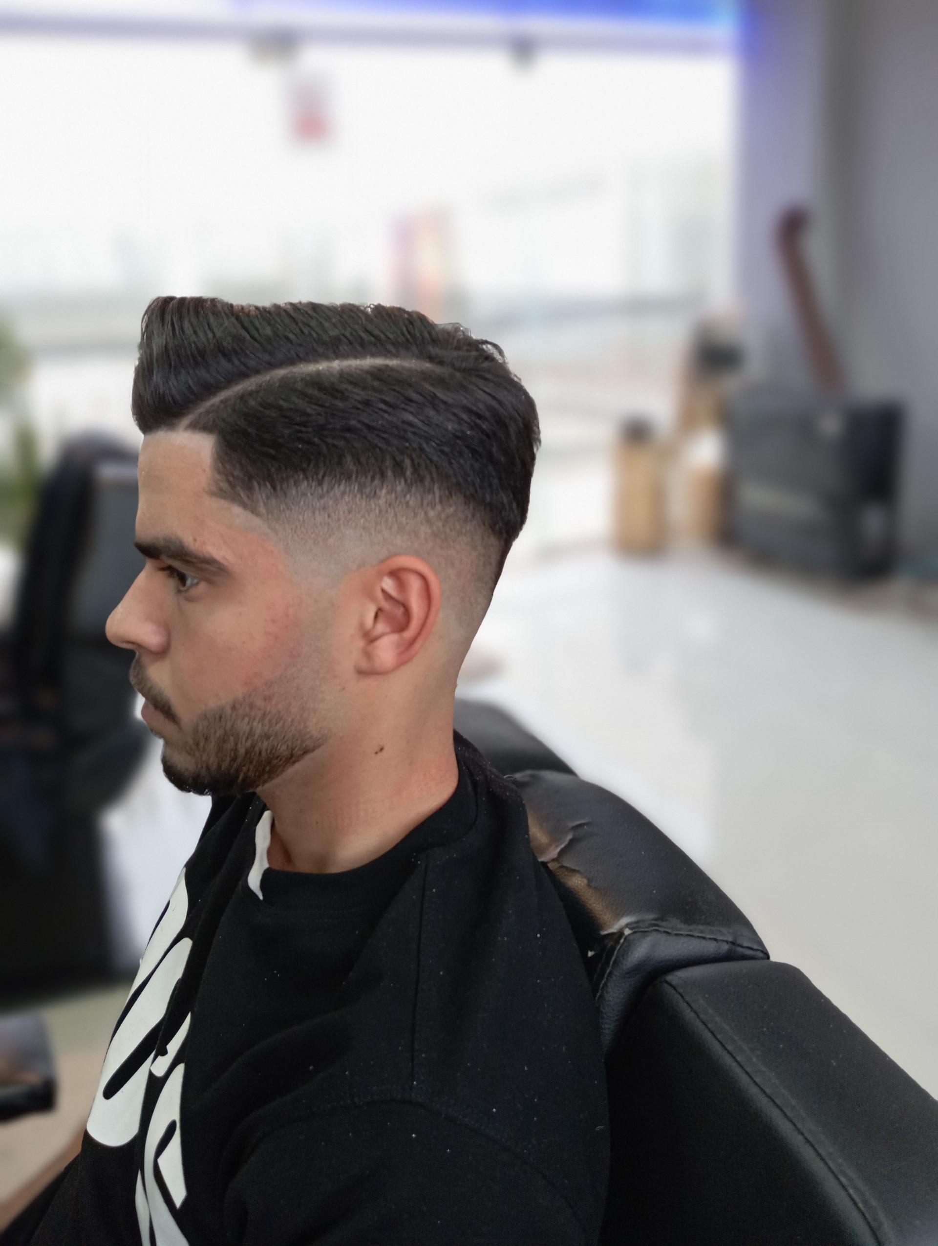 عکس پیرایش شهریار