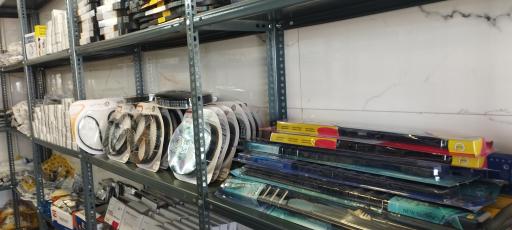 عکس لوازم یدکی برنا