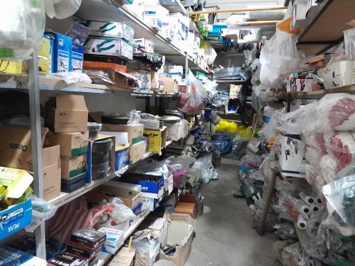 عکس فروشگاه لوازم ساختمانی همتعلی