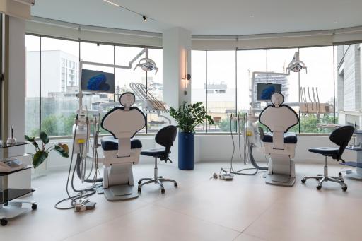 مطب دندانپزشکی دکتر مریم برشویی
