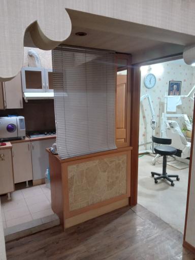 کلینیک دندانپزشکی دکتر محسن موحد