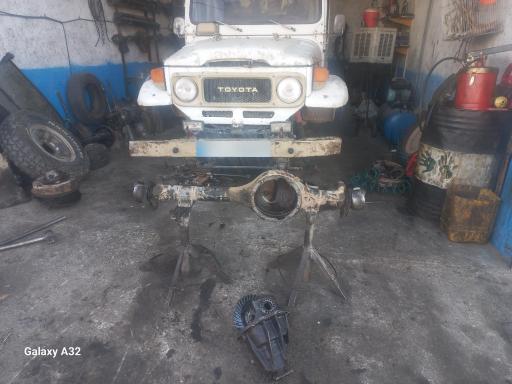 عکس تعمیرات دیفرانسیل صدیقی