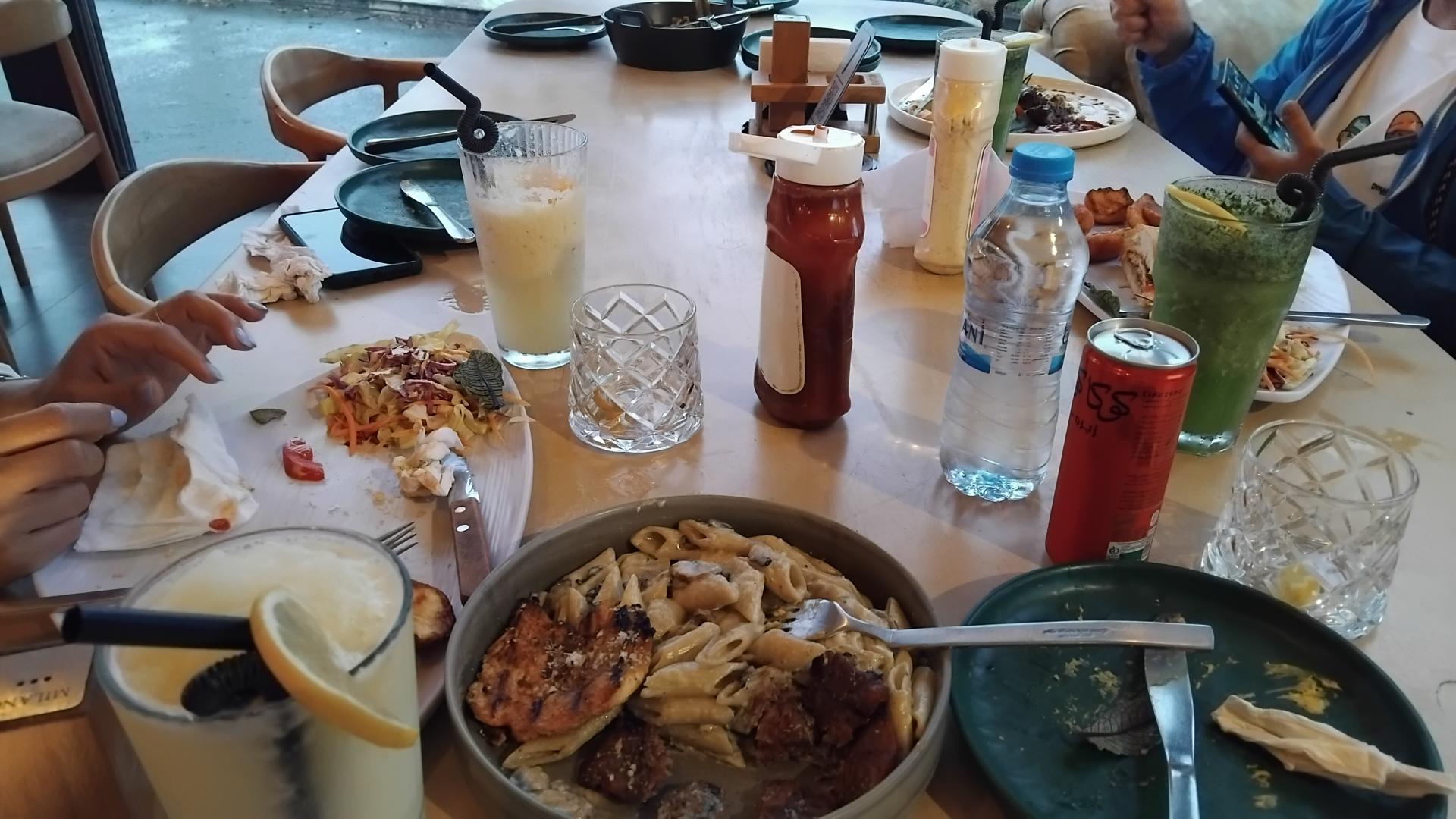 عکس رستوران ایتالیایی میلانو