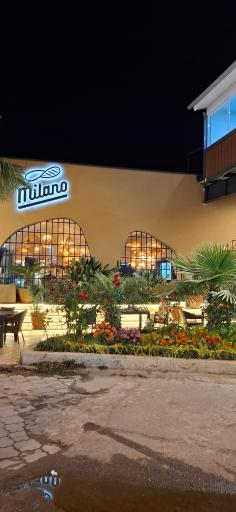 عکس رستوران ایتالیایی میلانو