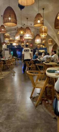 عکس رستوران ایتالیایی میلانو