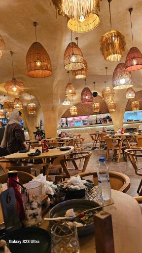 عکس رستوران ایتالیایی میلانو