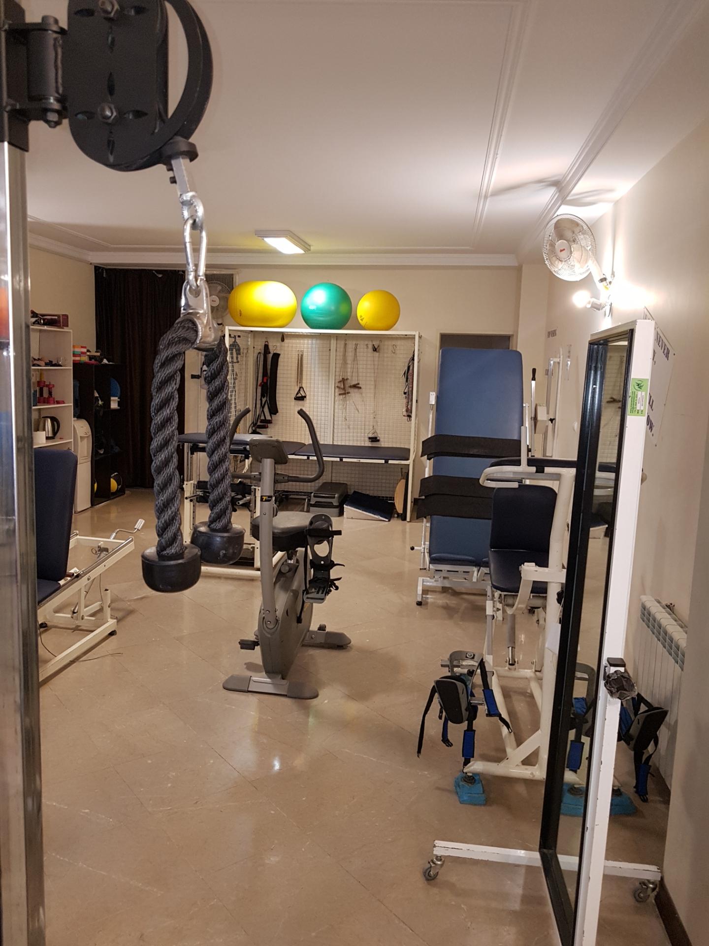 عکس کلینیک کاردرمانی رها 