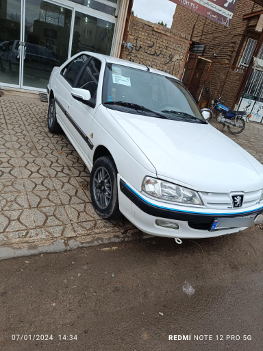 عکس نمایشگاه اتومبیل امیران