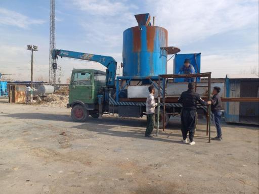 عکس دفتر جرثقیل راگا