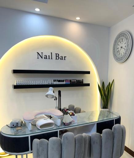 عکس سالن زیبایی نارسیس