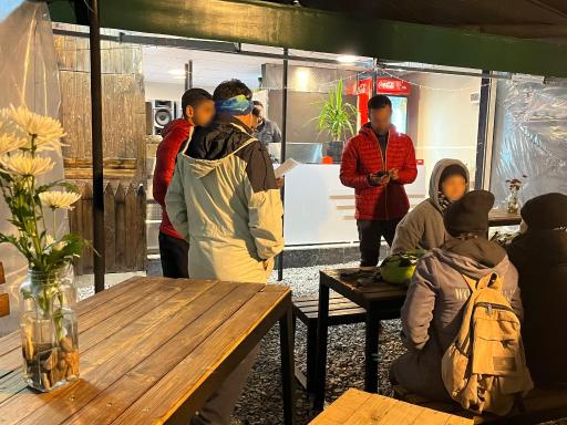 عکس کافه رستوران ناروَن