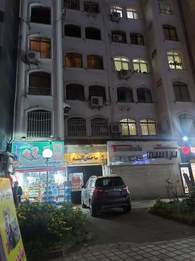 عکس مجتمع مسکونی ساختمان آئینه