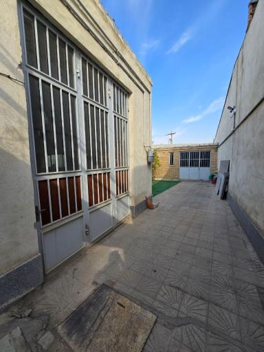 عکس بازرگانی آذر ابزار 