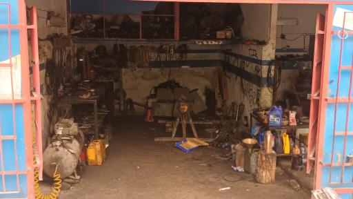 عکس تعمیرگاه تاپ سرویس