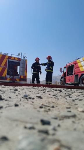 عکس آتش نشانی شهرک صنعتی چناران