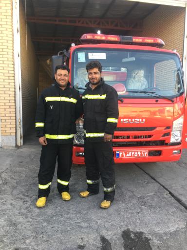 عکس آتش نشانی شهرک صنعتی چناران
