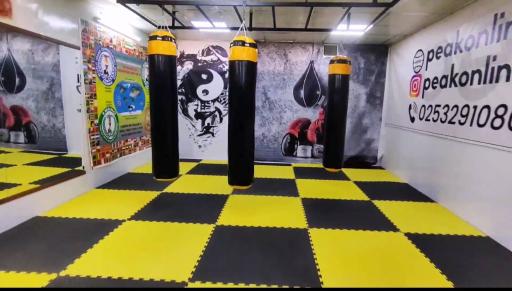 عکس باشگاه رکوردداران