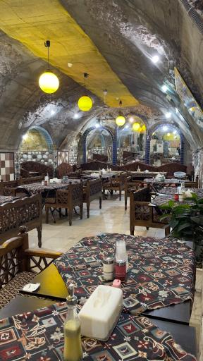 عکس رستوران و فست فود عمارت