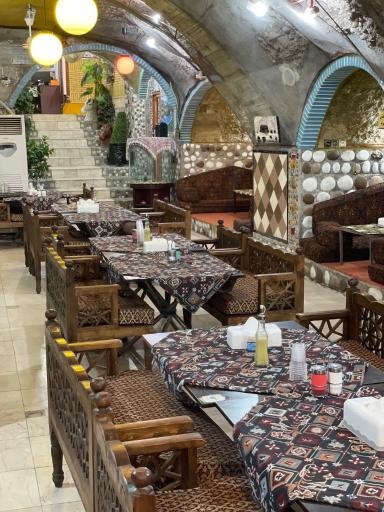 رستوران و فست فود عمارت