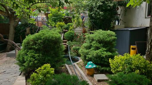 عکس سفره خانه سنتی عطر سیب