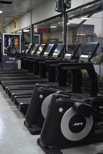 باشگاه بدنسازی vip تک تن