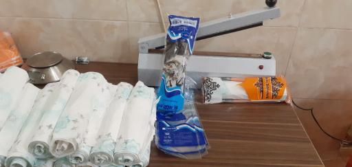 عکس تولید و پخش سفره یکبار مصرف ملوپلاست