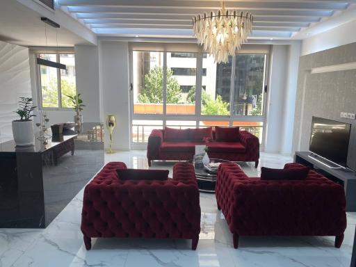 عکس کلینیک زیبایی رویال کاج