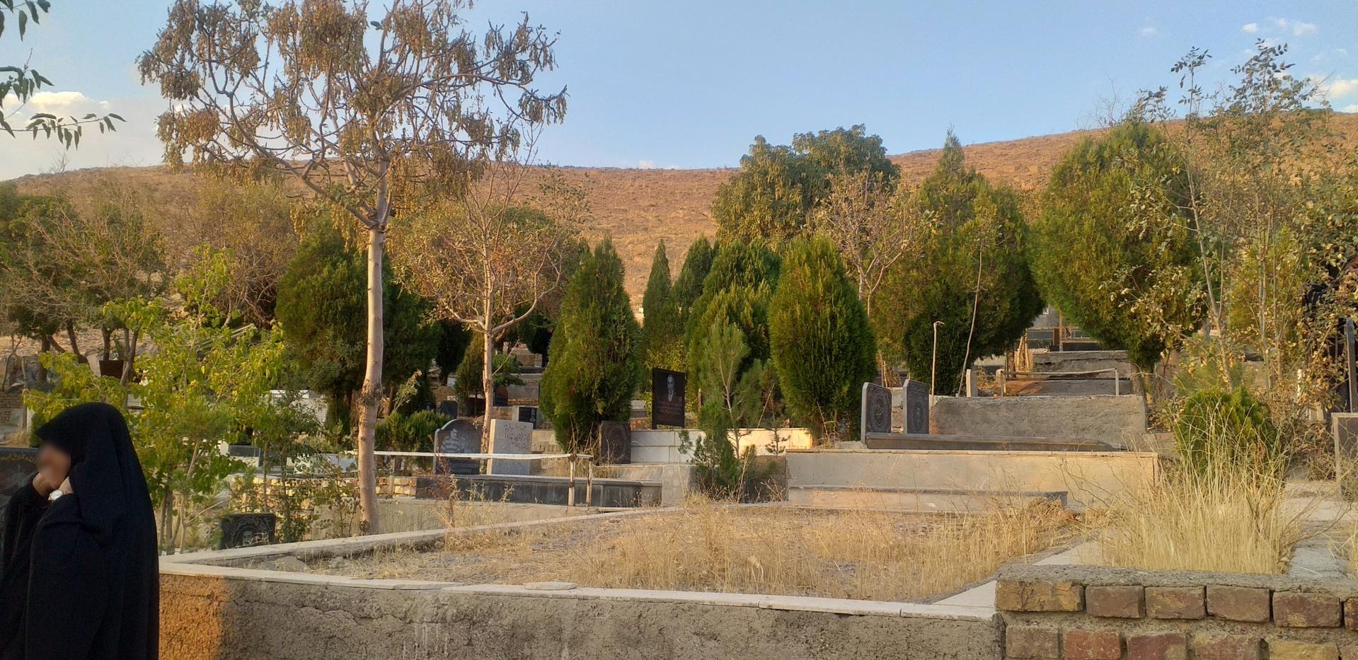 عکس آرامستان تخت سادات (تخت سید)