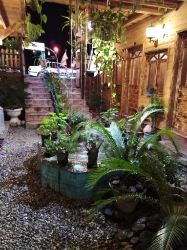 عکس رستوران سنتی باغ خاطرها