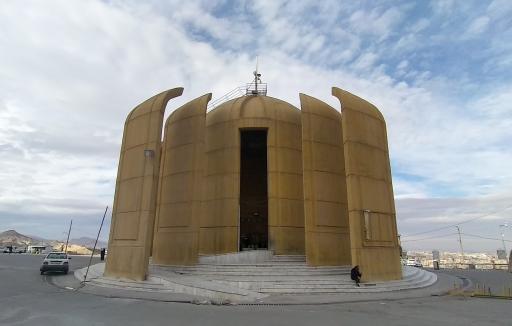 عکس مقبره شهدای گمنام