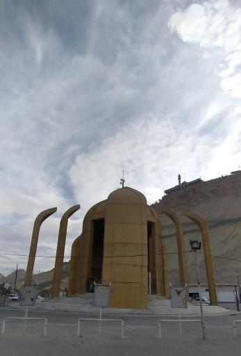 عکس مقبره شهدای گمنام