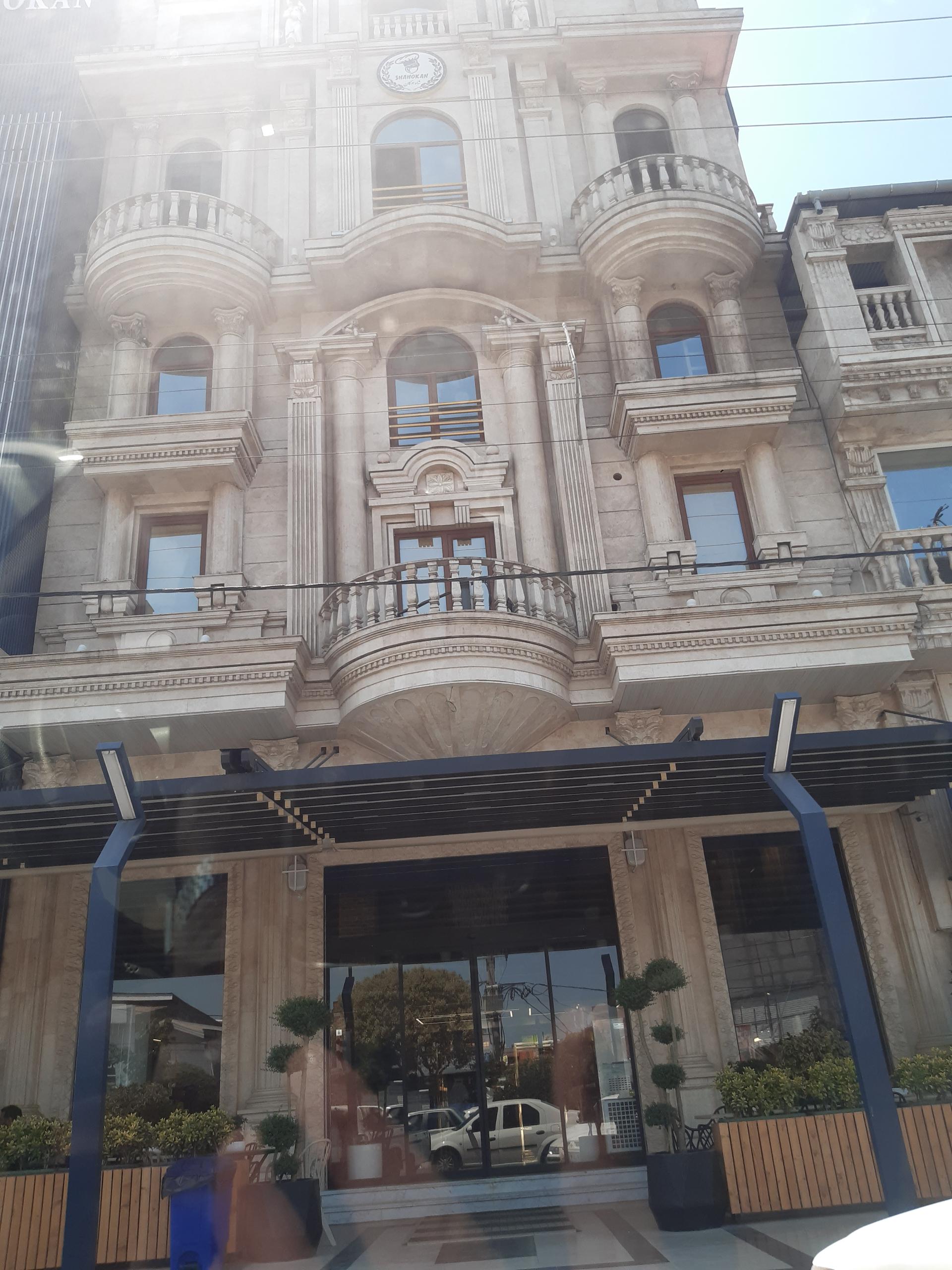 عکس قنادی شاه اوکان