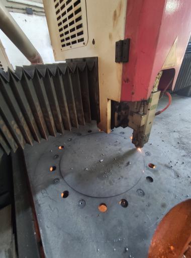 عکس طراحان نوین فیدار تابان (آرتا لیزر)