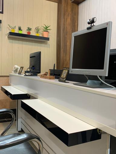 عکس کافی نت ولیعصر