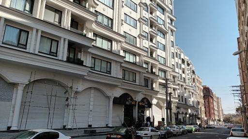 عکس ساختمان تندیس ۱۱