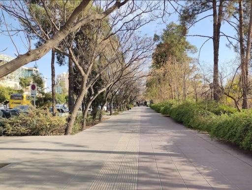 عکس پارک اردیبهشت