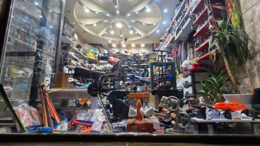 عکس تعمیرات تخصصی کفش و کیف دلپسند