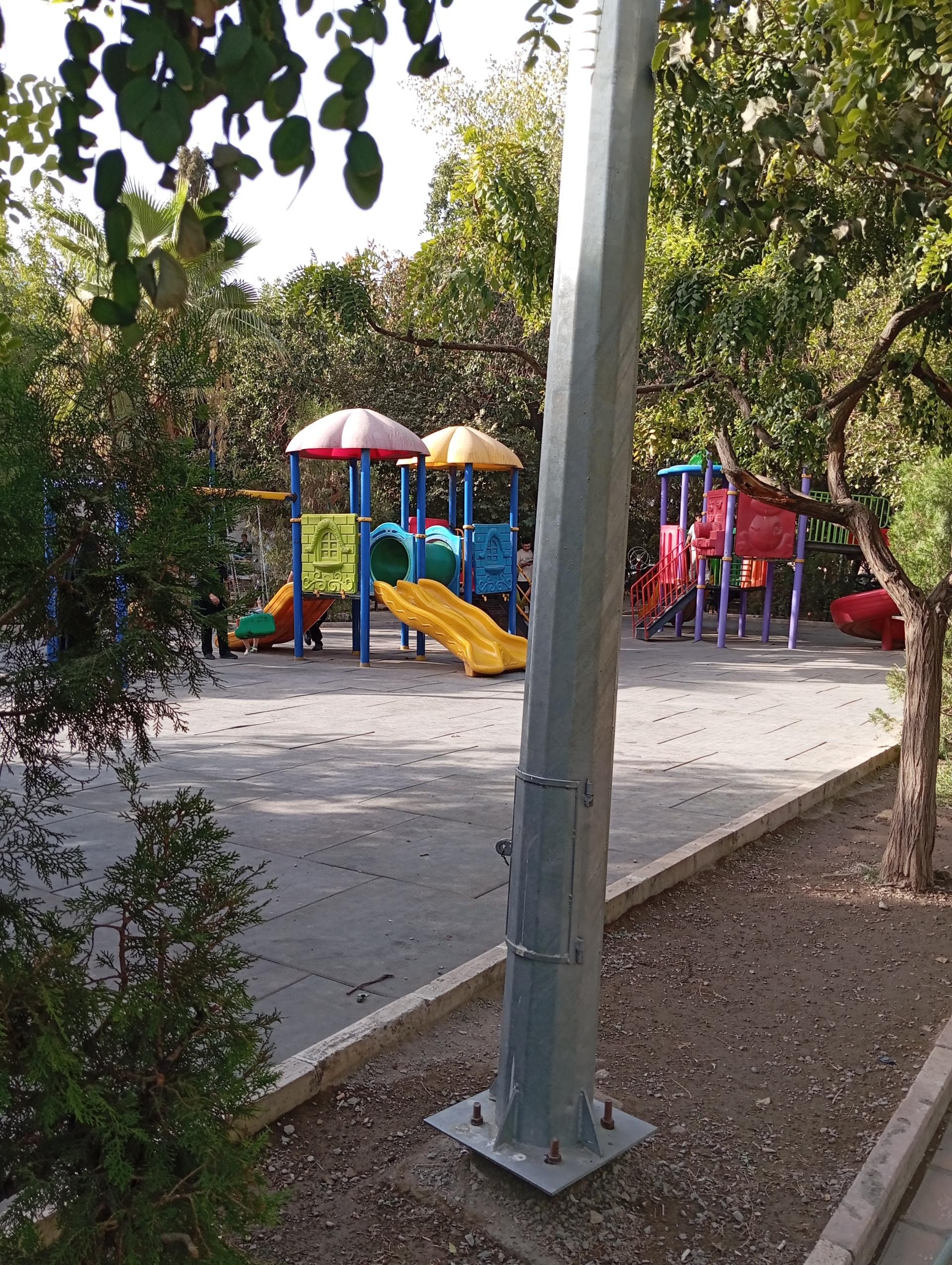 عکس زمین بازی کودکان 