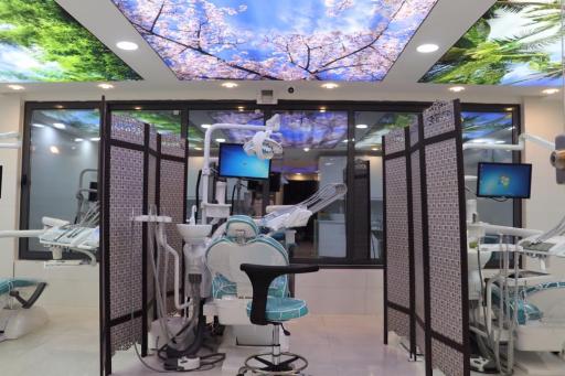 عکس دکتر امین جلوداری