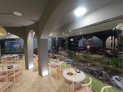 عکس بستنی بابا اسماعیل