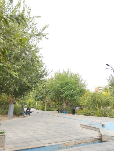 عکس پارک اردیبهشت