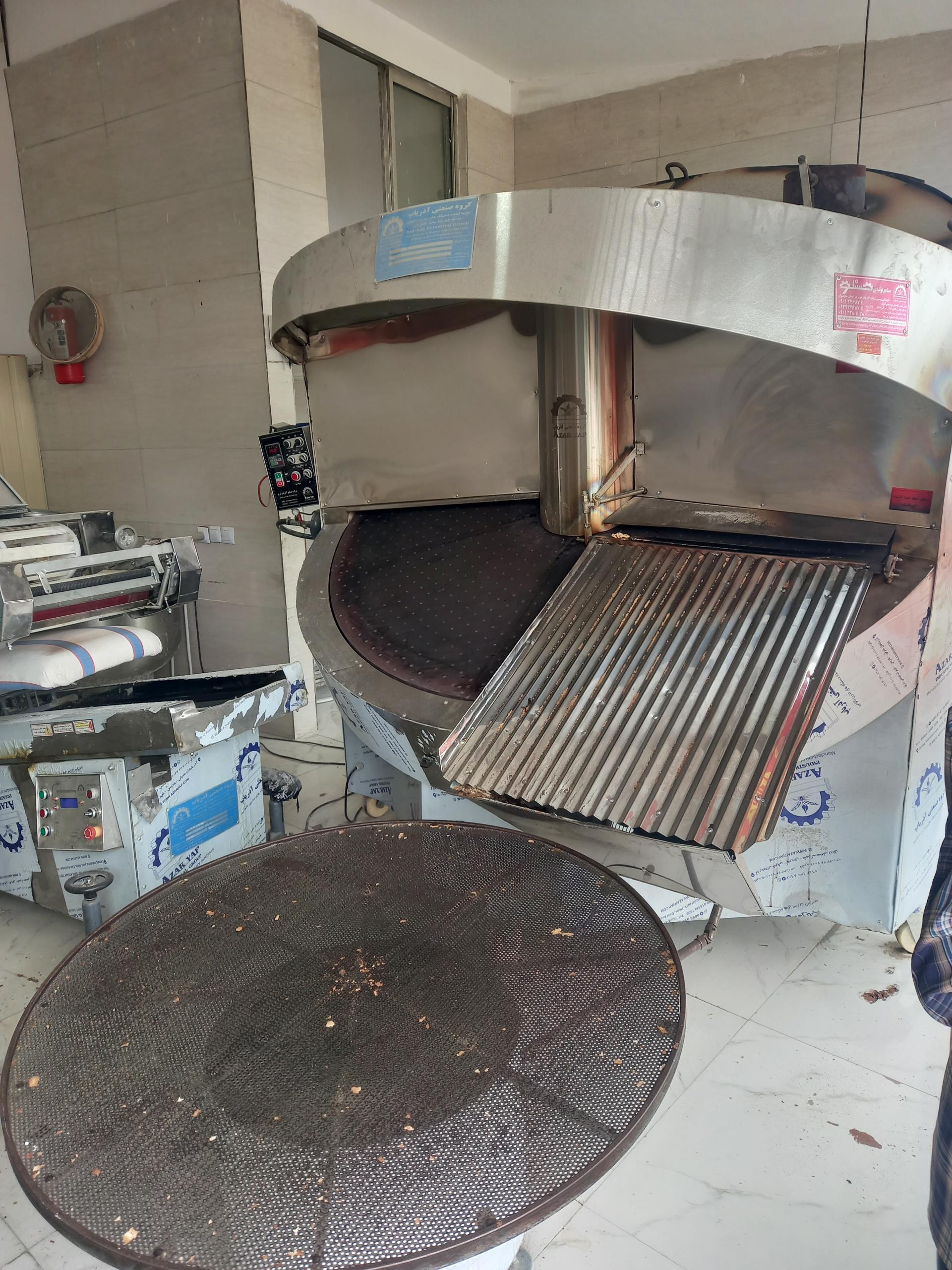 عکس نان تافتون کاظمی