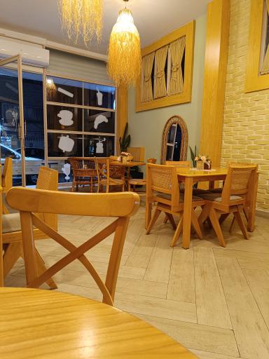 عکس کافه شانیان