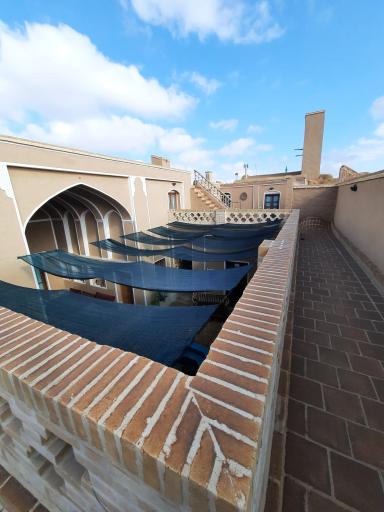 عکس اقامتگاه بومگردی خشت و ماه اردکان