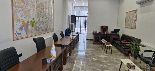 عکس مشاورین املاک قصر عیاران