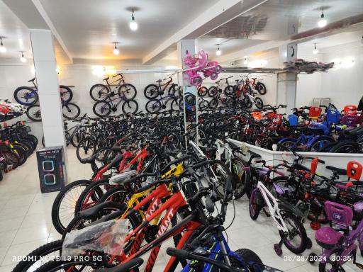 عکس فروشگاه دوچرخه وماشین شارژی دانیال