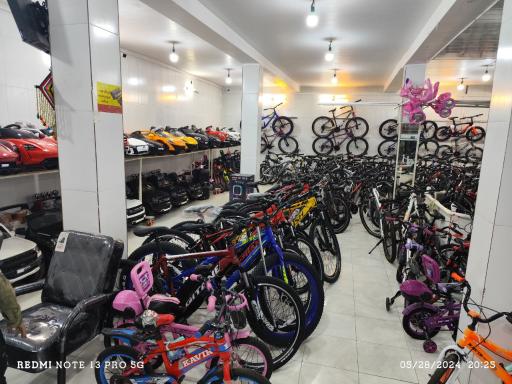 عکس فروشگاه دوچرخه وماشین شارژی دانیال