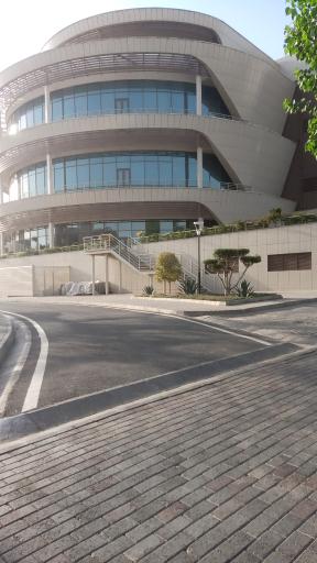 عکس پارکینگ باشگاه بانک مرکزی (خصوصی و اختصاصی)